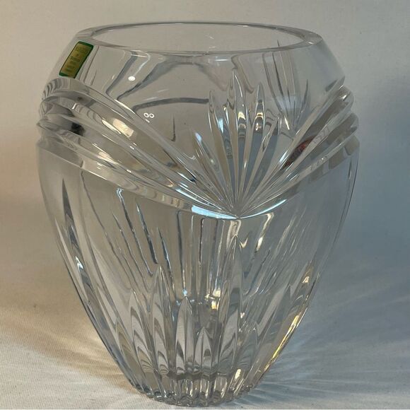 Waterford Marquis Calais 7 x 6 Inch Vase Handcut - Picture 10 of 17
